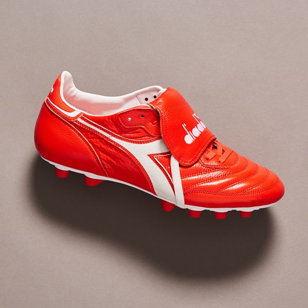 best diadora soccer shoes