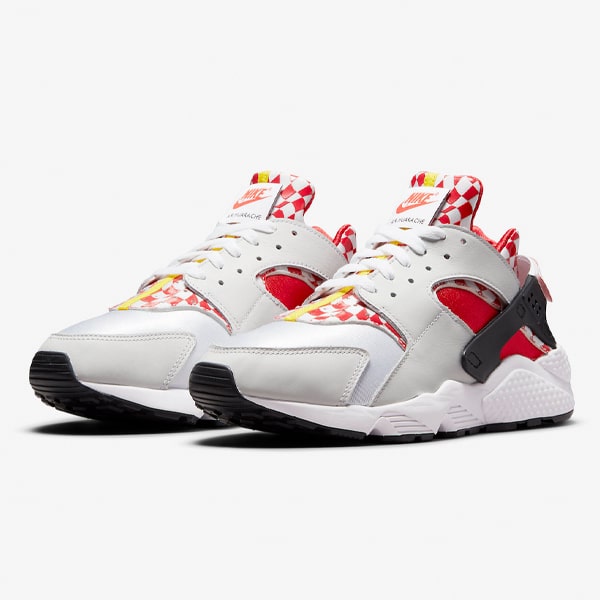 Nike Air Huarache Liverpool (Recommended To Take Half Size Up) – Weston  Corporation