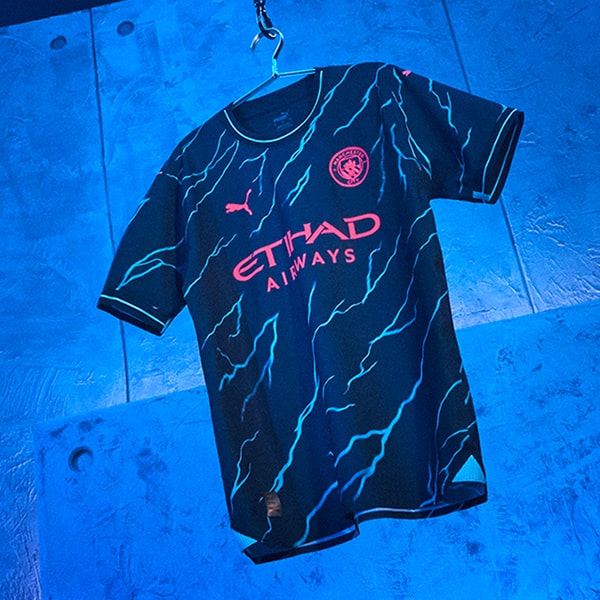 Manchester City 2023-24 Puma Third Kit - Football Shirt Culture - Latest  Football Kit News and More