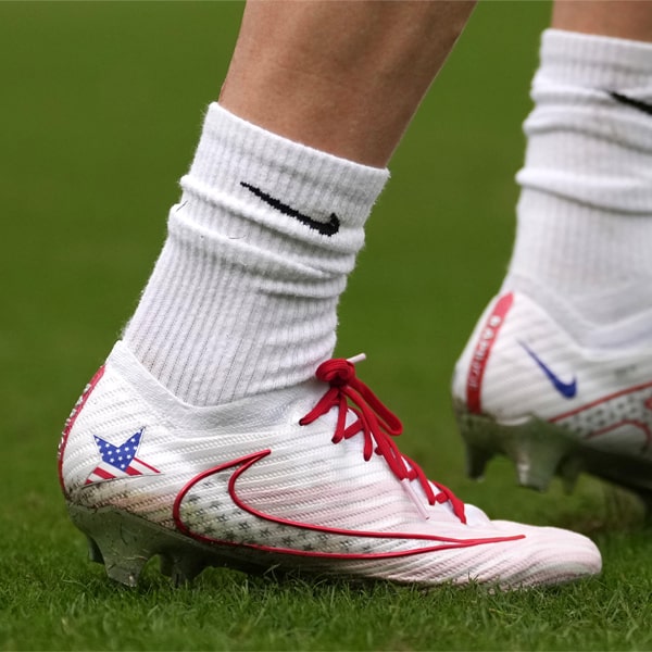 Uswnt hot sale soccer cleats