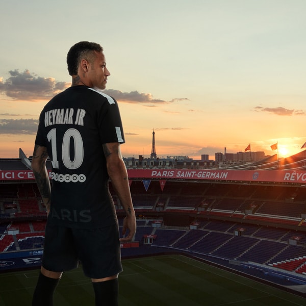 Vleugels Verdragen tanker Neymar Reveals PSG 17/18 Nike Third Kit - SoccerBible