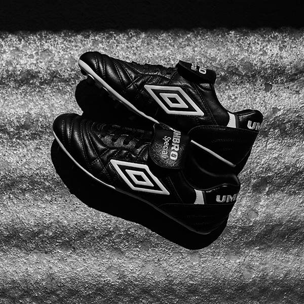 Umbro Turn the Clocks Back With the Release of the Speciali 98