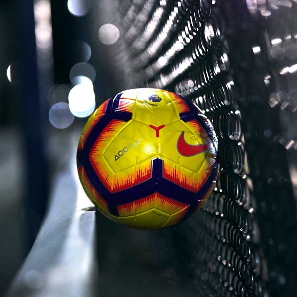 Antagonista barco áspero Nike Launch 18/19 Premier League Hi-Vis Ball - SoccerBible