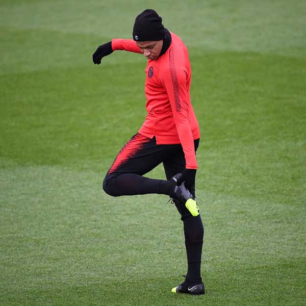 Kylian Mbappé Trains in Nike Mercurial Superfly GS 360 - SoccerBible