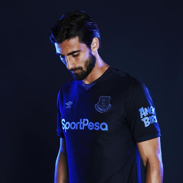 Umbro Launch Everton 2019/20 Third Shirt - SoccerBible